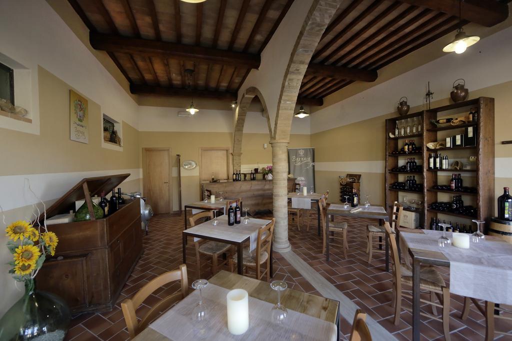 Agriturismo Bagnaia San Quirico dʼOrcia Kültér fotó