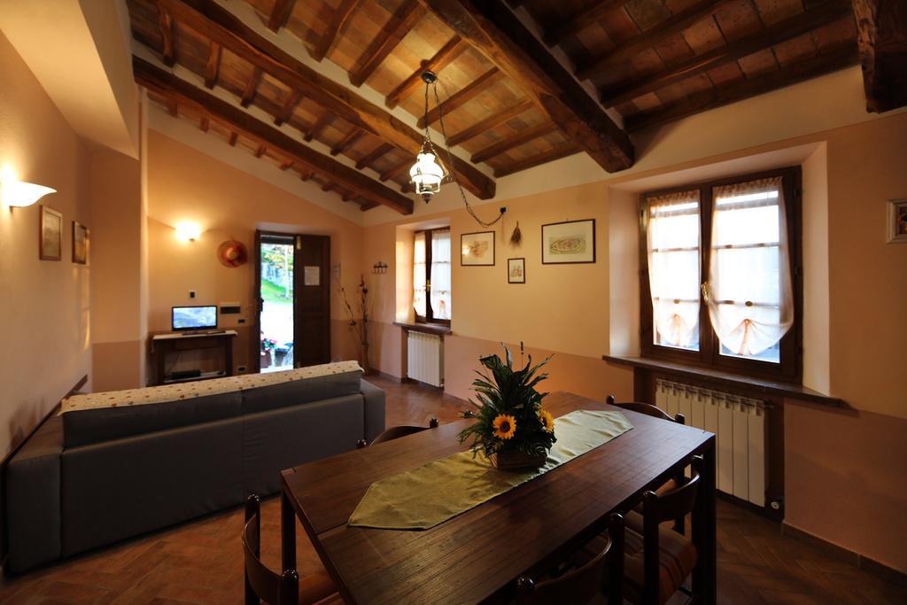 Agriturismo Bagnaia San Quirico dʼOrcia Szoba fotó